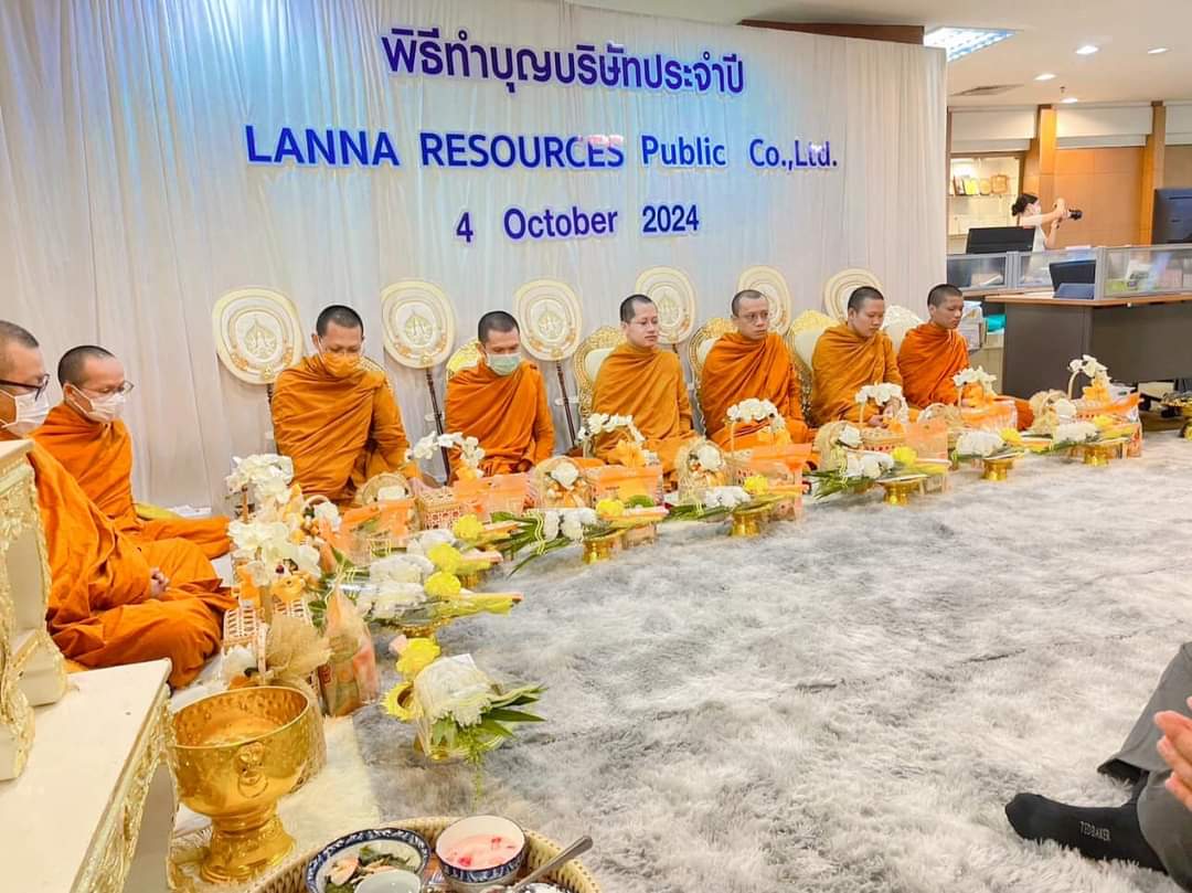 FB_IMG_1729492892077 - Copy.jpg